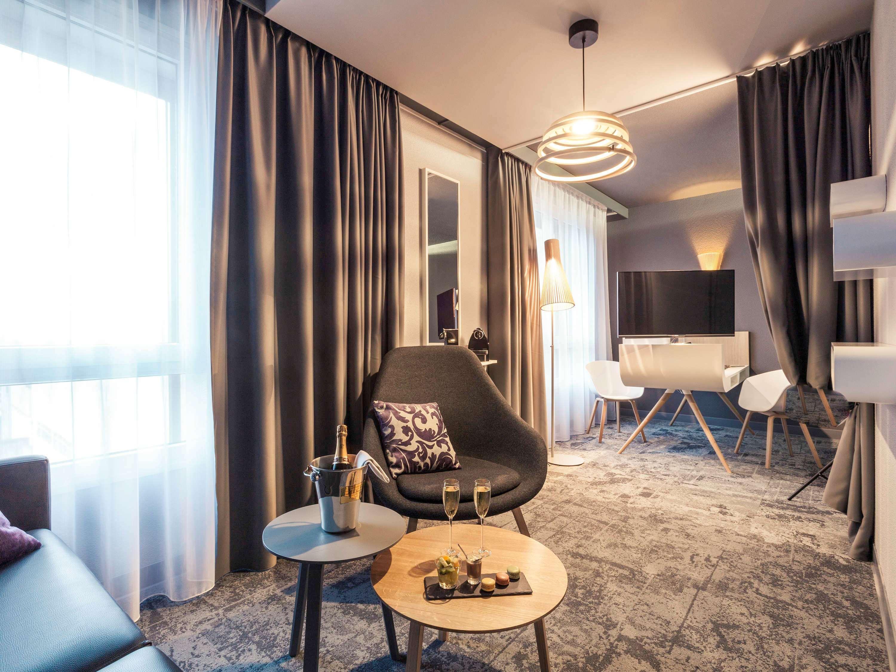 Mercure La Roche Sur Yon Exterior photo